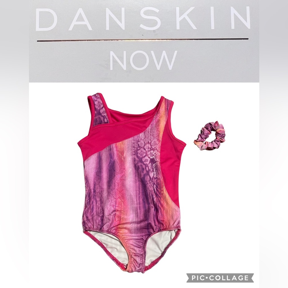 Danskin Fuchsia Performance Leotard with Matching Hair Scrunchie
